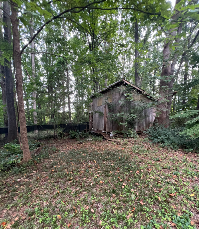 5121 Farm Pond Ln, Charlotte