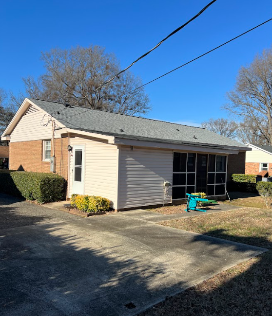 5906 Whitingham Dr. Charlotte