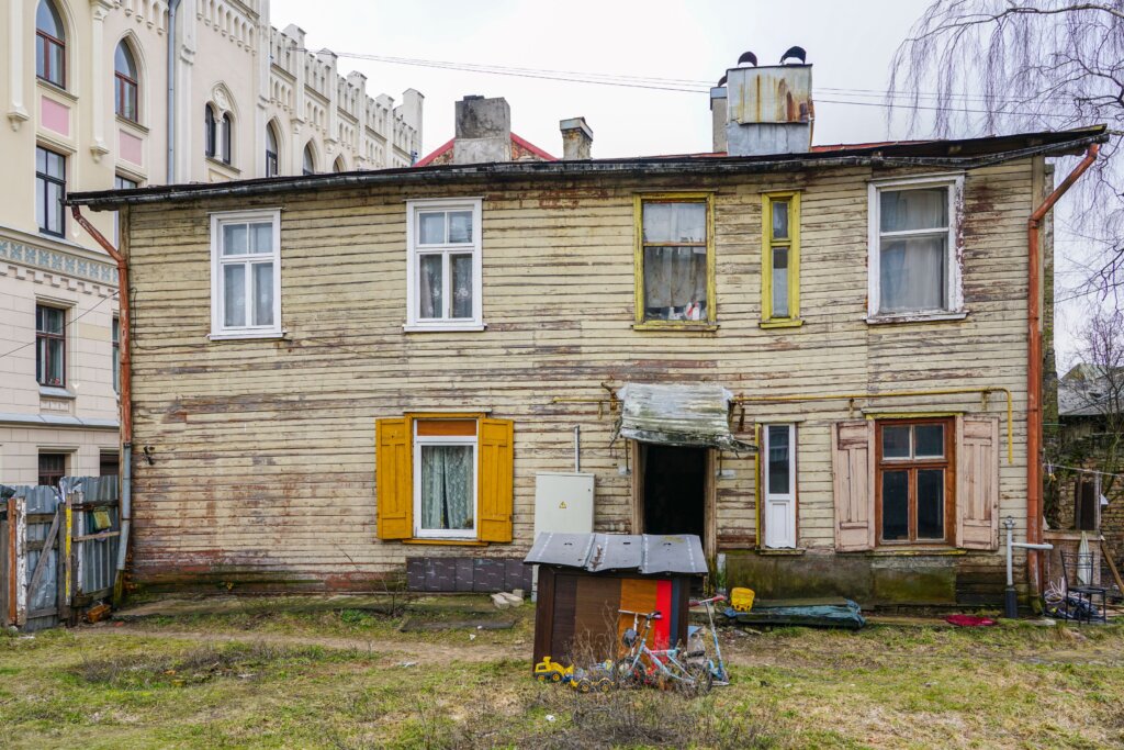 An "as is" sale is fast when a house needs repairs.