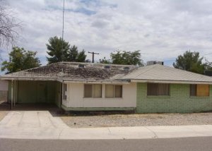 pros cons selling house with leaky roof