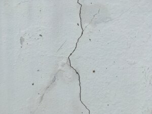 cracked walls