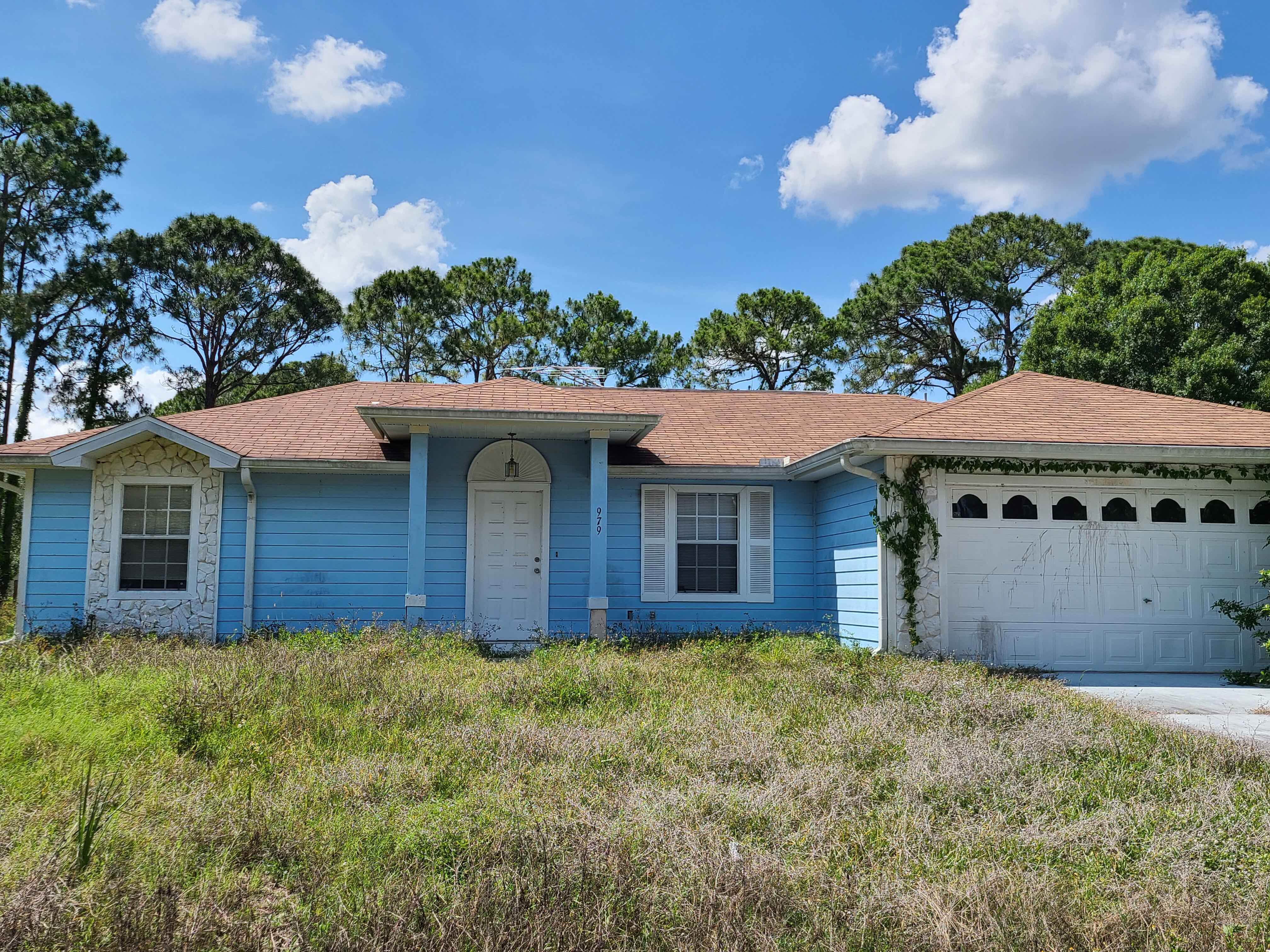 Vacant home in Port St. Lucie FL
