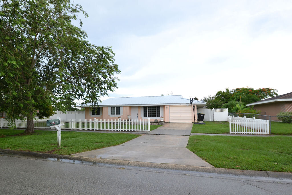 we bought this house in Fort Myers