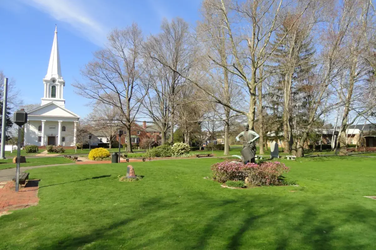 We Buy Houses In Bloomfield CT