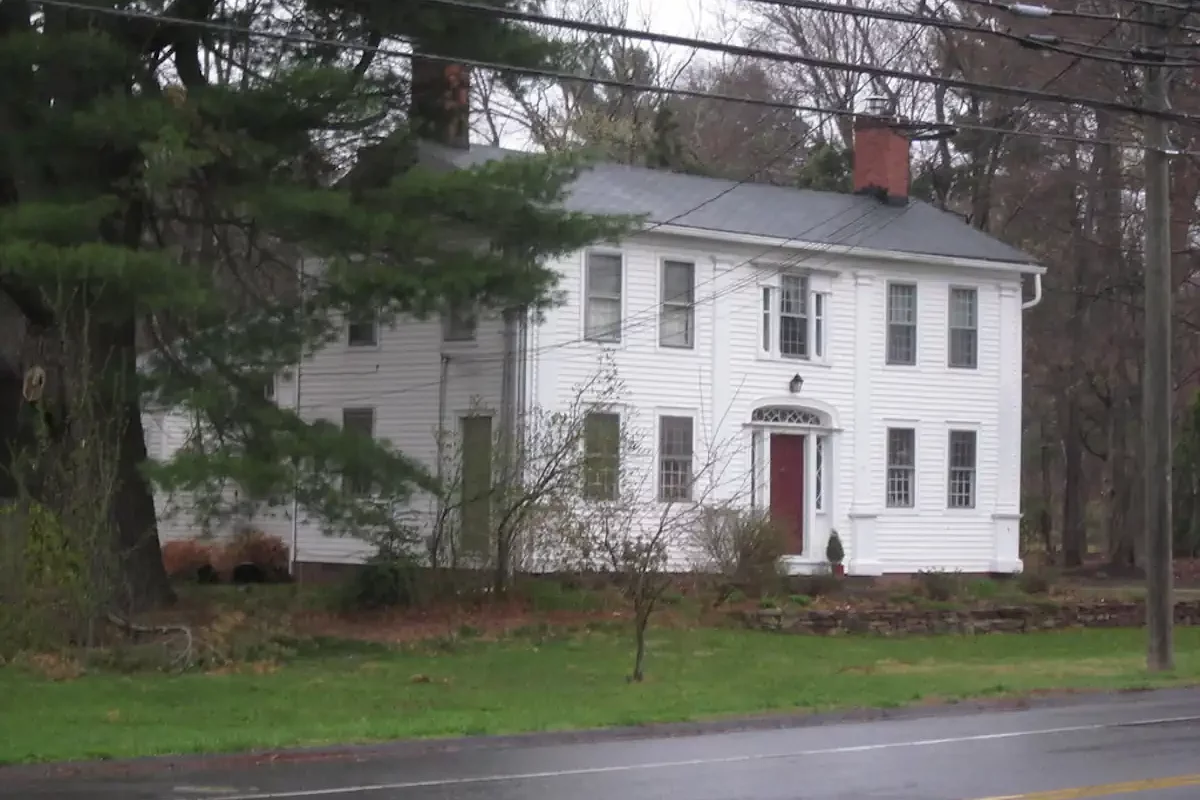 We Buy Houses In Granby CT