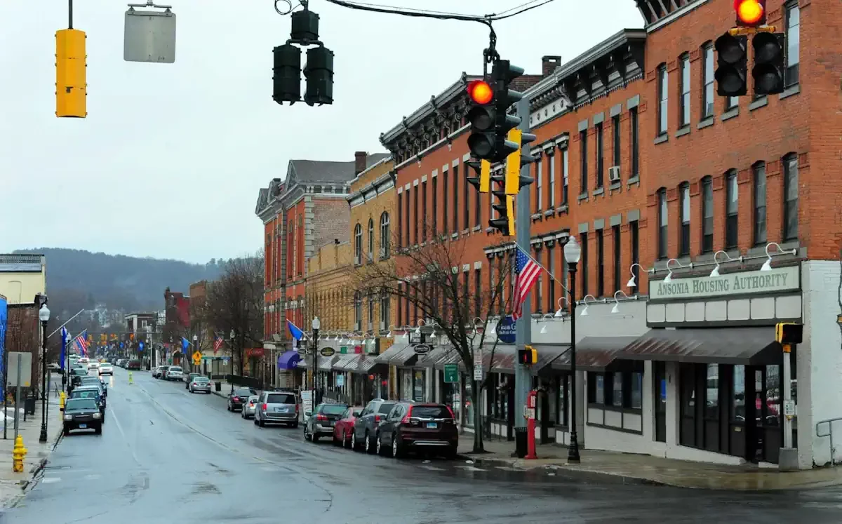 We Buy Houses In Ansonia CT on a cold rainy day