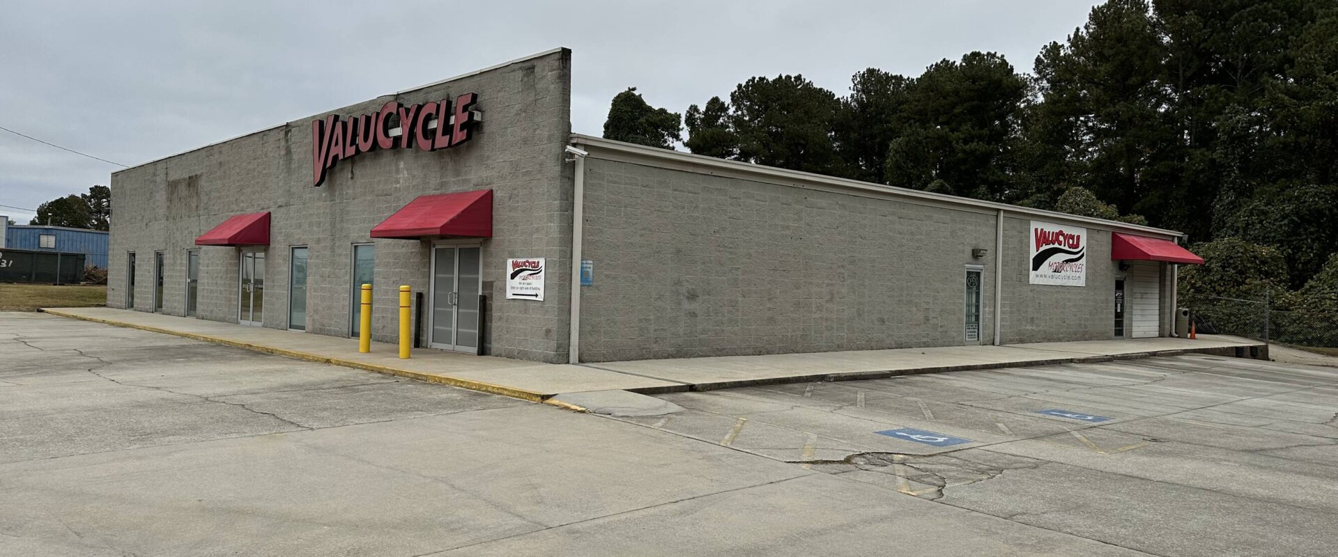 Retail Building For Sale Conyers GA