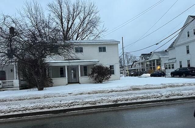 20 River St, Hoosick Falls, NY