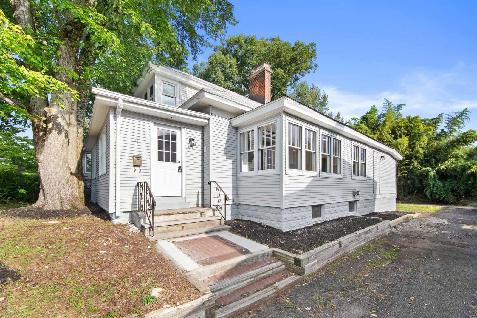 4 Merrie Trail, Denville, NJ