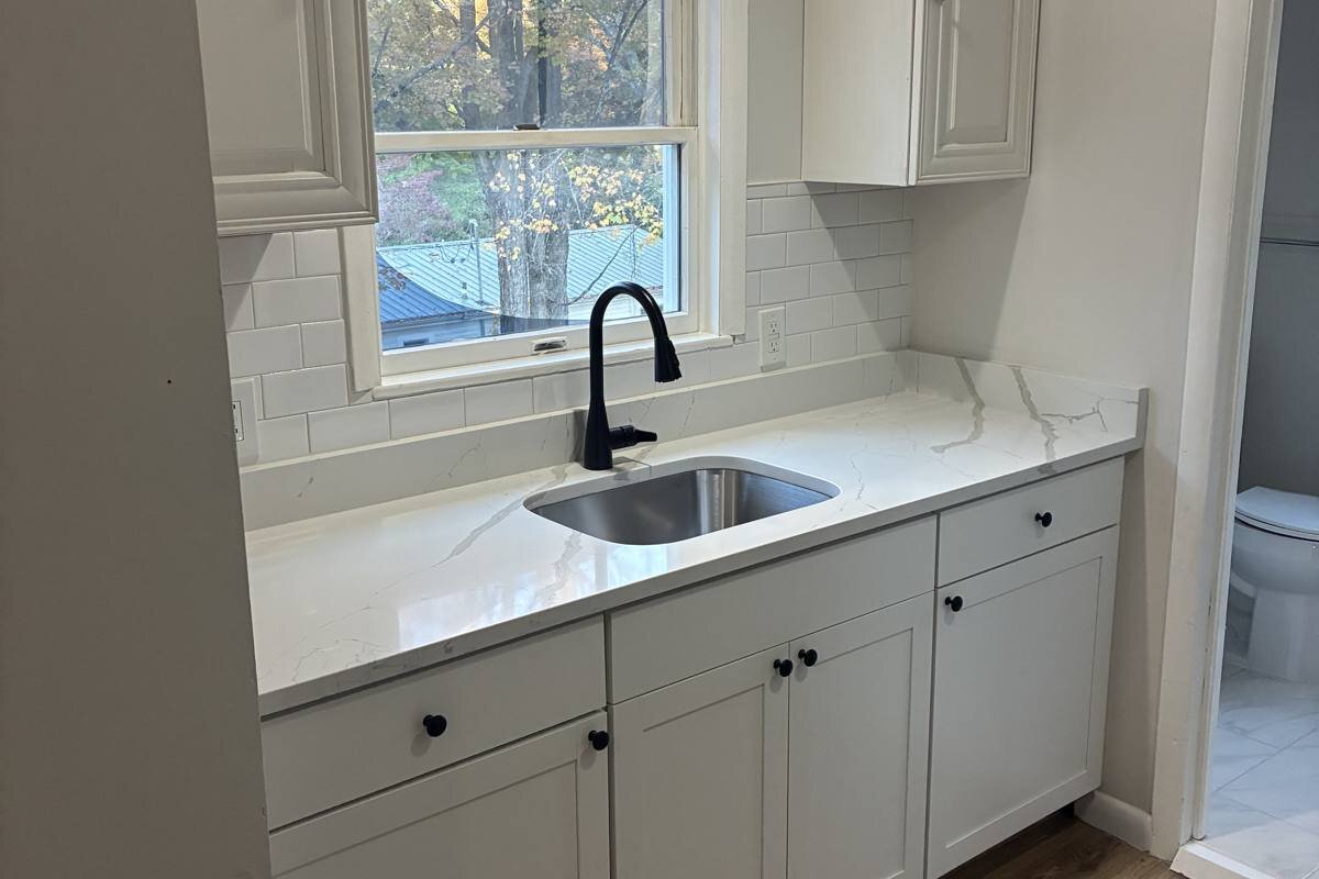 Apartment B kitchen