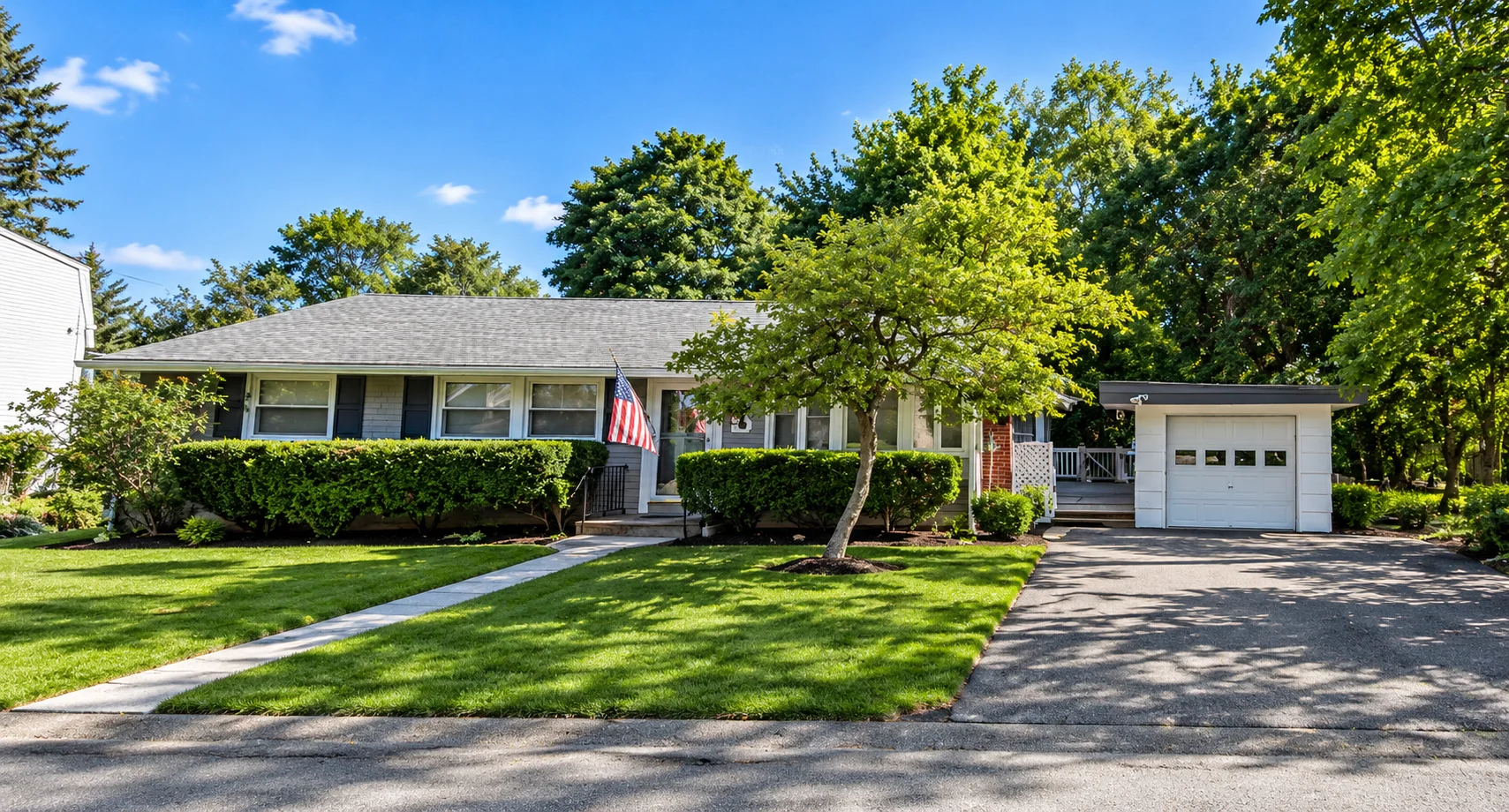 10 Veterans Pl, Wappingers Falls, NY
