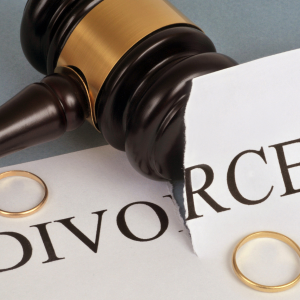 Selling a House While Going Through a Divorce in Oregon