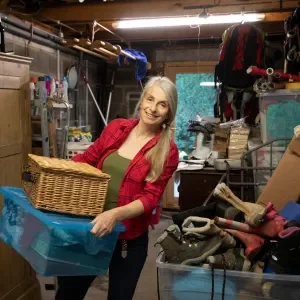 How to Successfully Sell a Hoarder House