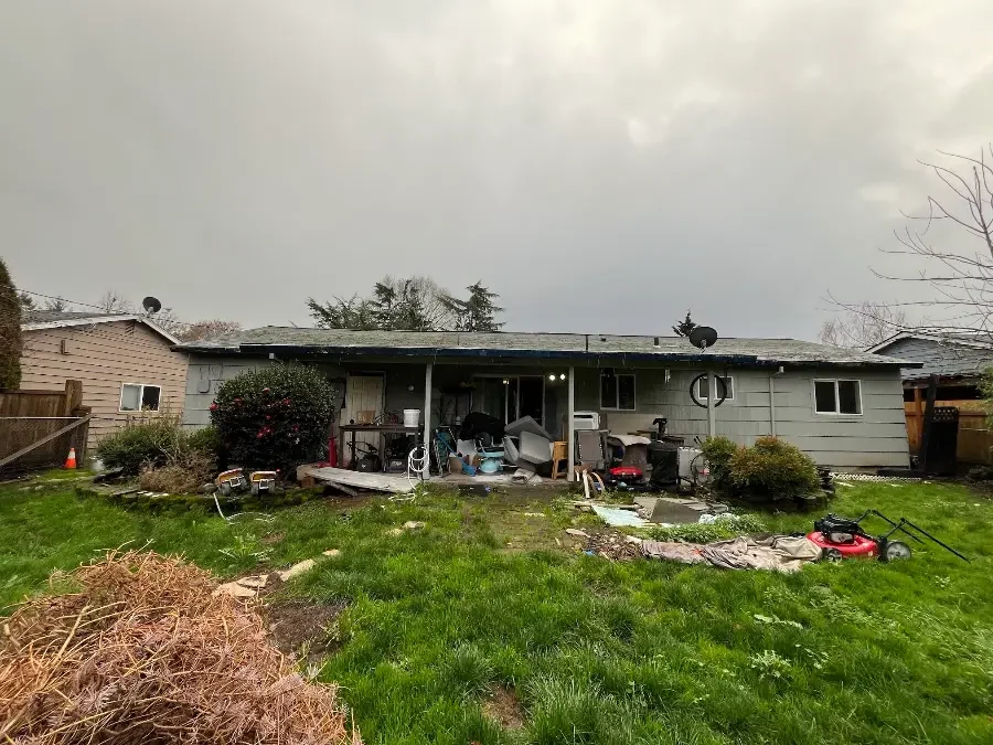 Beaverton house backyard before renovations. 