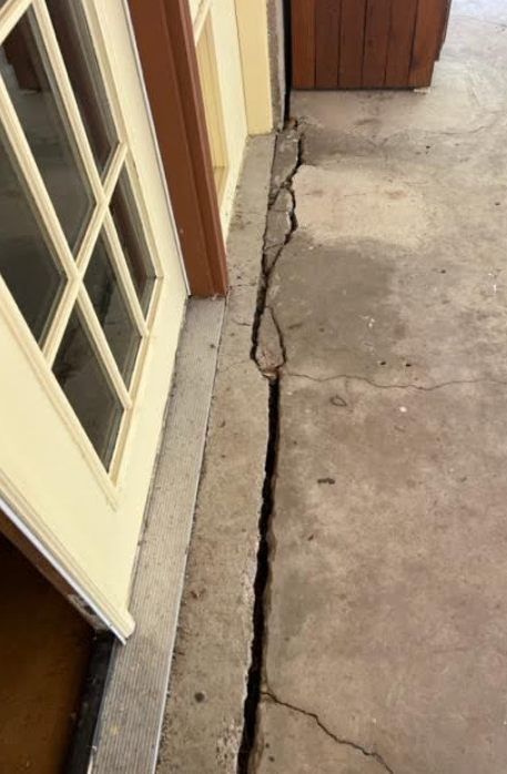 House separating from foundation in DFW TX