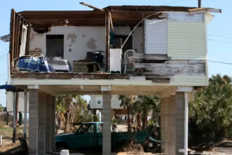 We buy houses Jamaica Beach TX in any condition for cash