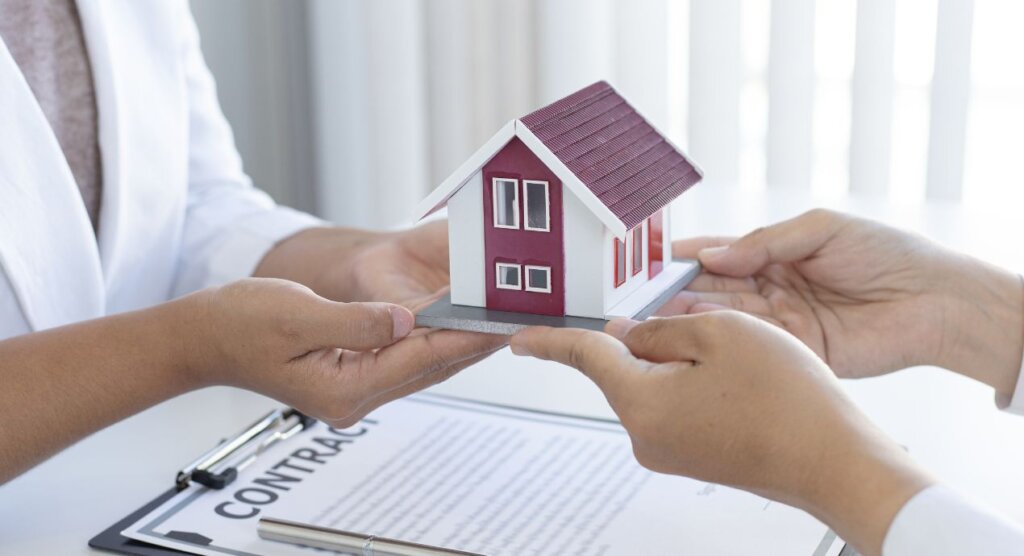 We Buy Houses in North Redding