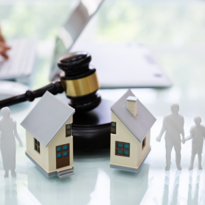 Tips for Selling a House in a Divorce in Oregon