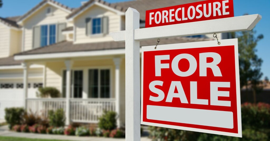 Learn everything you need to know about foreclosure and how to stop foreclosures in Texas