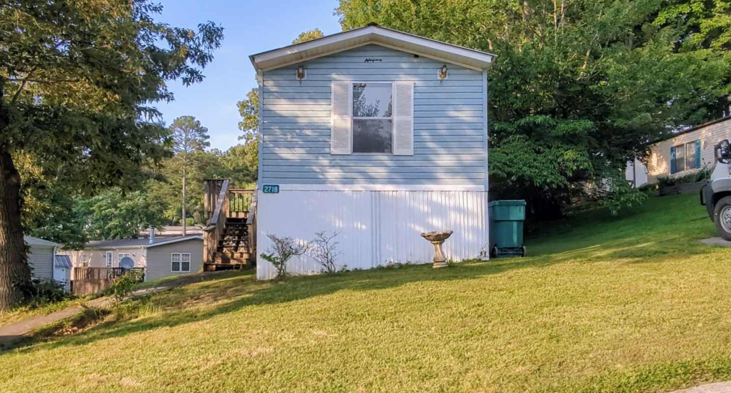 blue_mobile_home_tennessee