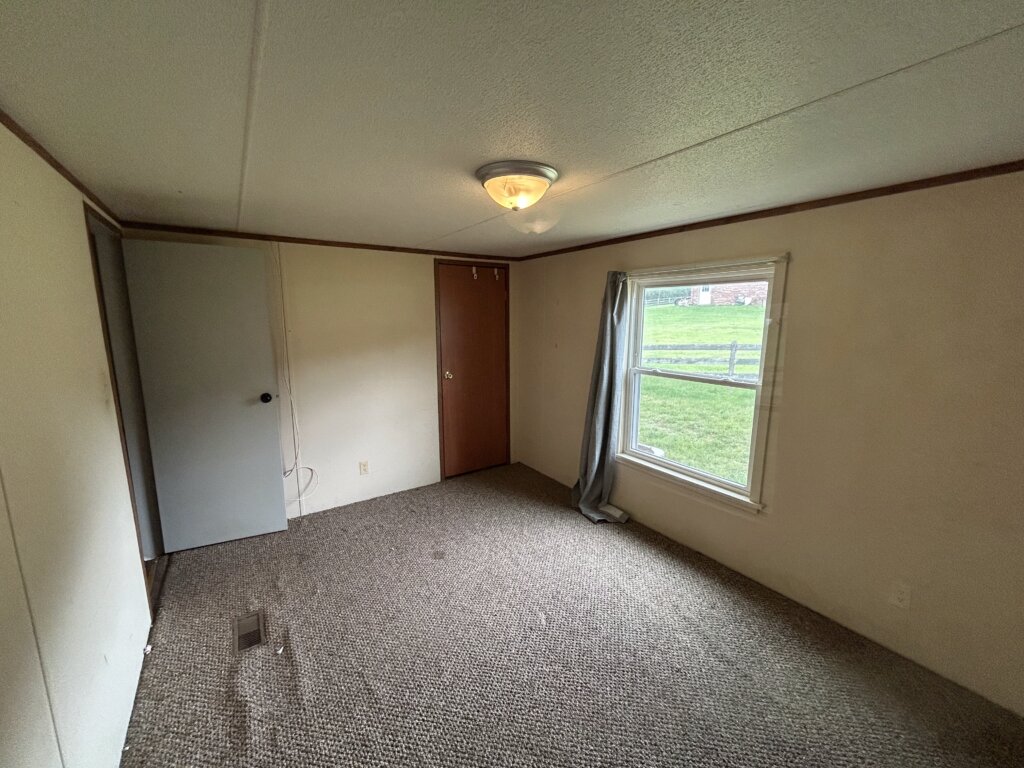 carpet needing replacement inside bulls gap doublewide