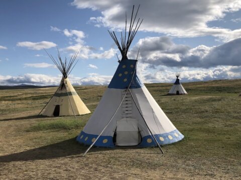 Teepees 1