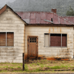 marketing a house in poor condition