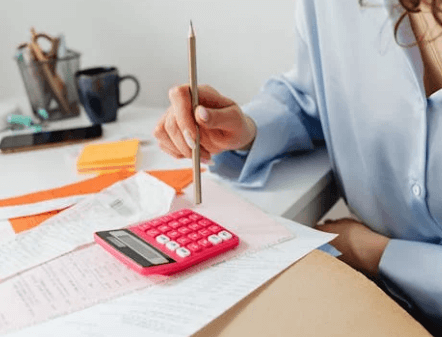 selling a house with a reverse mortgage in Alva Florida