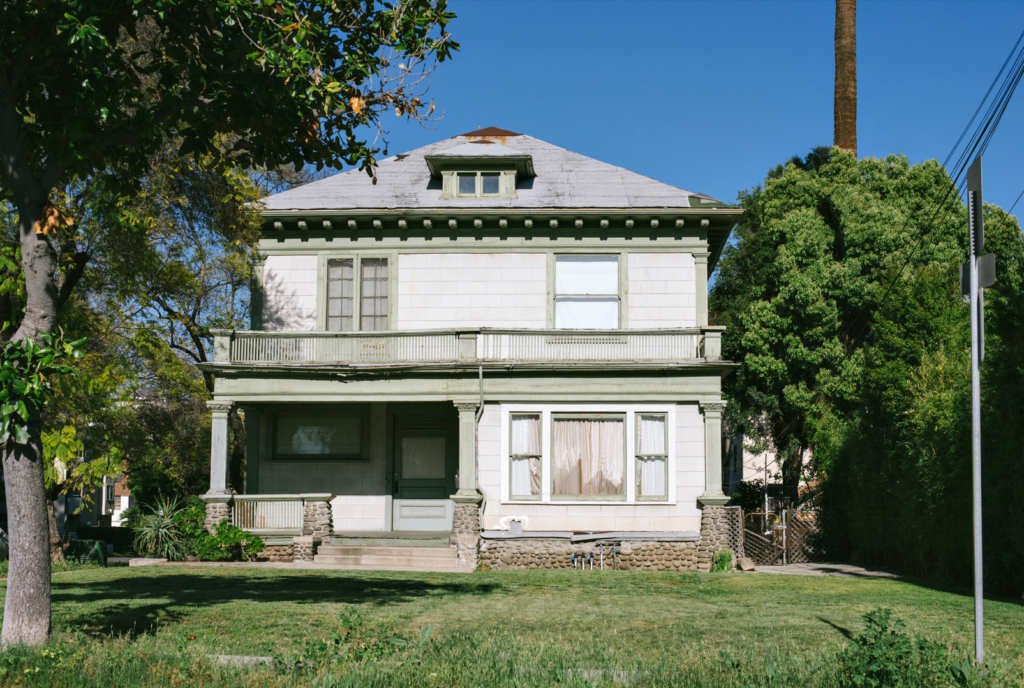 Selling A House With Code Violations In Dallas