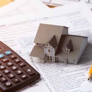 Who Handles Taxes When Selling a House in Texas