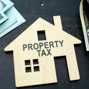 Can a house be sold when property taxes are due in Dallas, Texas