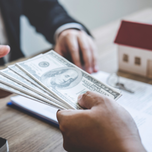 How Much Does a Realtor Charge to Sell a House In