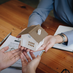 How to Sell a House with Title Issues In Texas