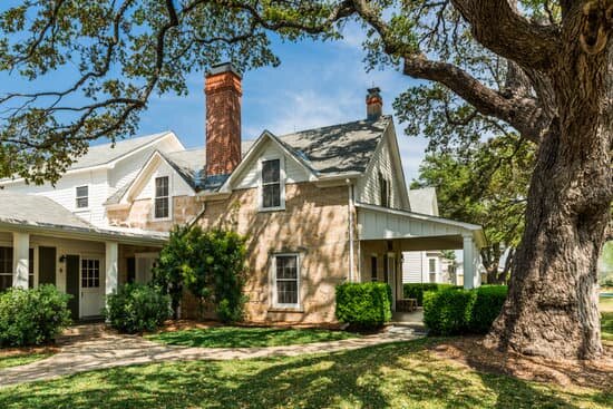 information about selling a house with foundation issues in Dallas