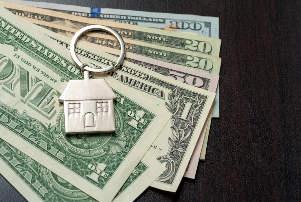 can i sell my house if i am behind on payments in Dallas