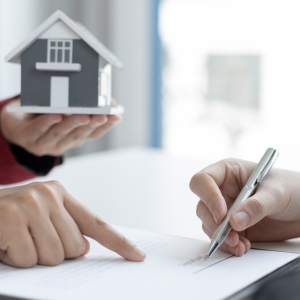 Sell and Buy a Home at the Same Time In Texas