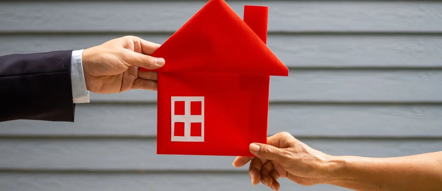 How to Sell and Buy a Homes at the Same Time in Texas