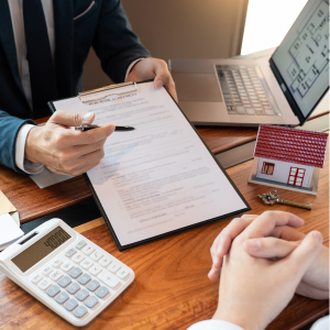 How to Dissolve a Real Estate Contract With a Realtor in Houston