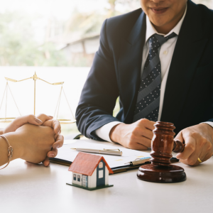 Do You Need a Lawyer to Sell a House In Houston