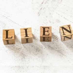 Selling a Home With a Lien Texas 
