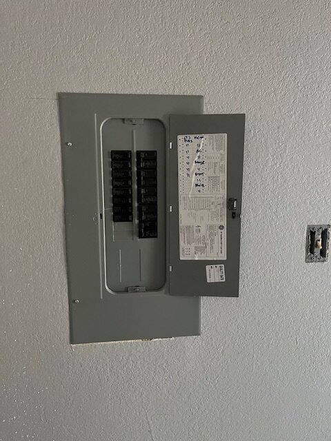 apartment electrical panel replacement
