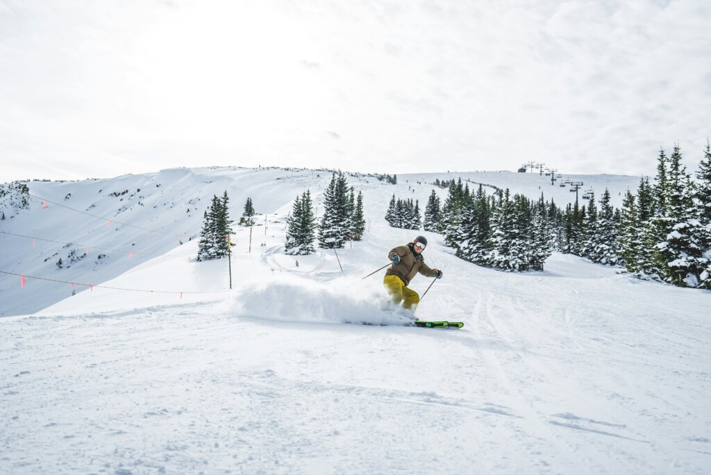 Making turns in Vail Colorado
  