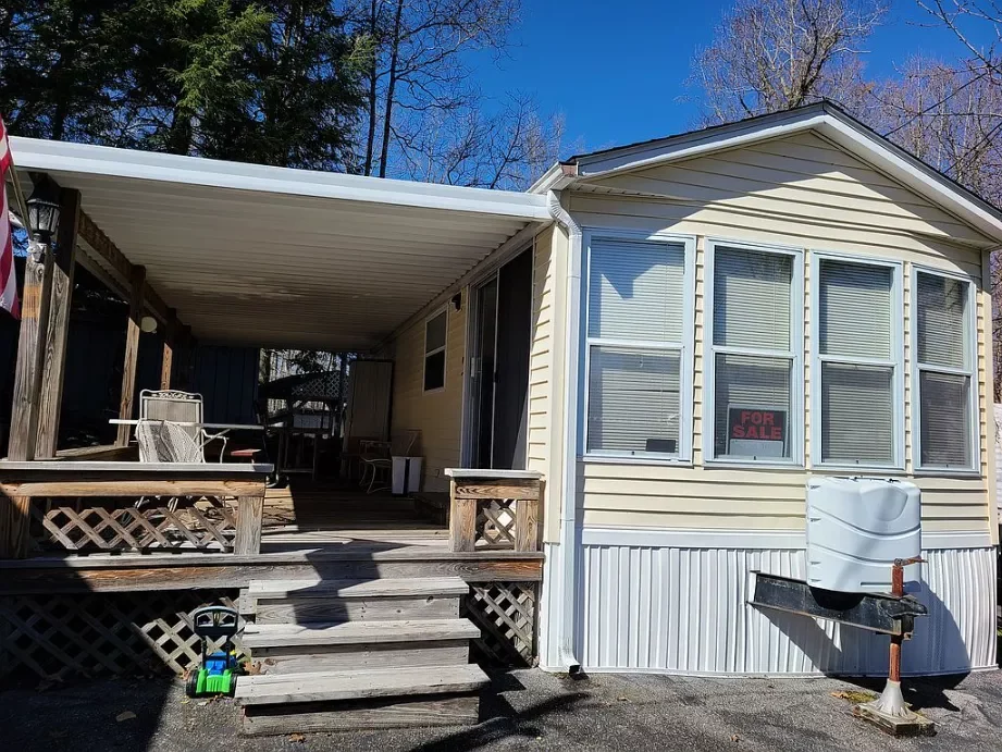 Furnished Mobile Homes in Tennessee