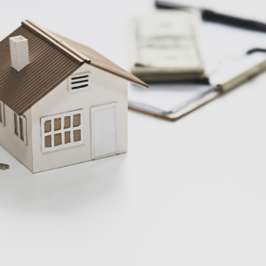 Selling Property Inherited with Multiple Owners in Maryland