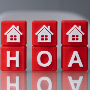 Who takes care of the HOA fees at closing in Maryland