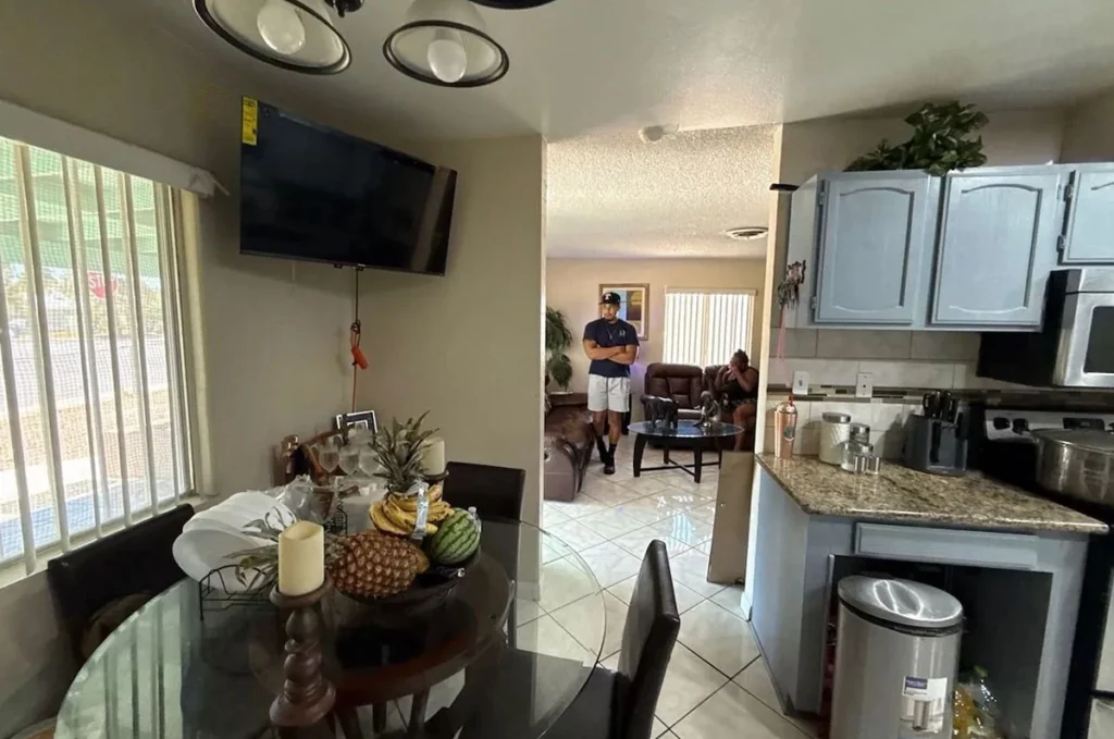 Vicksburg Living Area