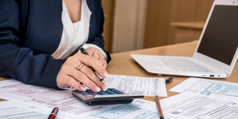 Who Covers Taxes in a Home Sale in Portland, OR