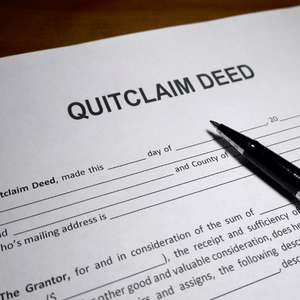 Selling Property with a Quitclaim Deed Oregon