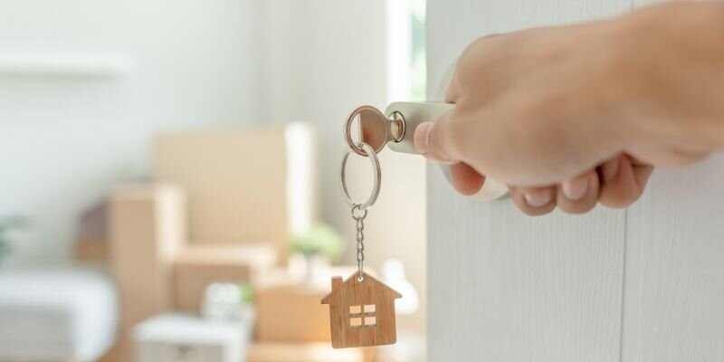 Should I Sell My House and Rent an Apartment