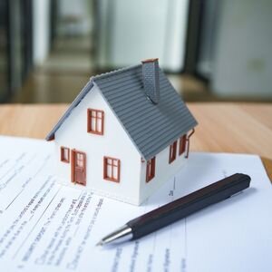 Who Covers Agent Commissions in Oregon